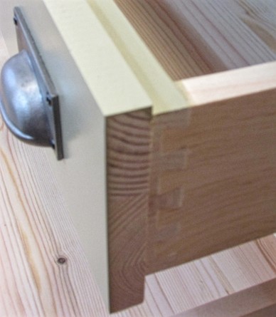 1200mm x 600mm Butcher's Block with Three Drawers 3 1200mm x 600mm Butcher's Block with Three Drawers - Image 3