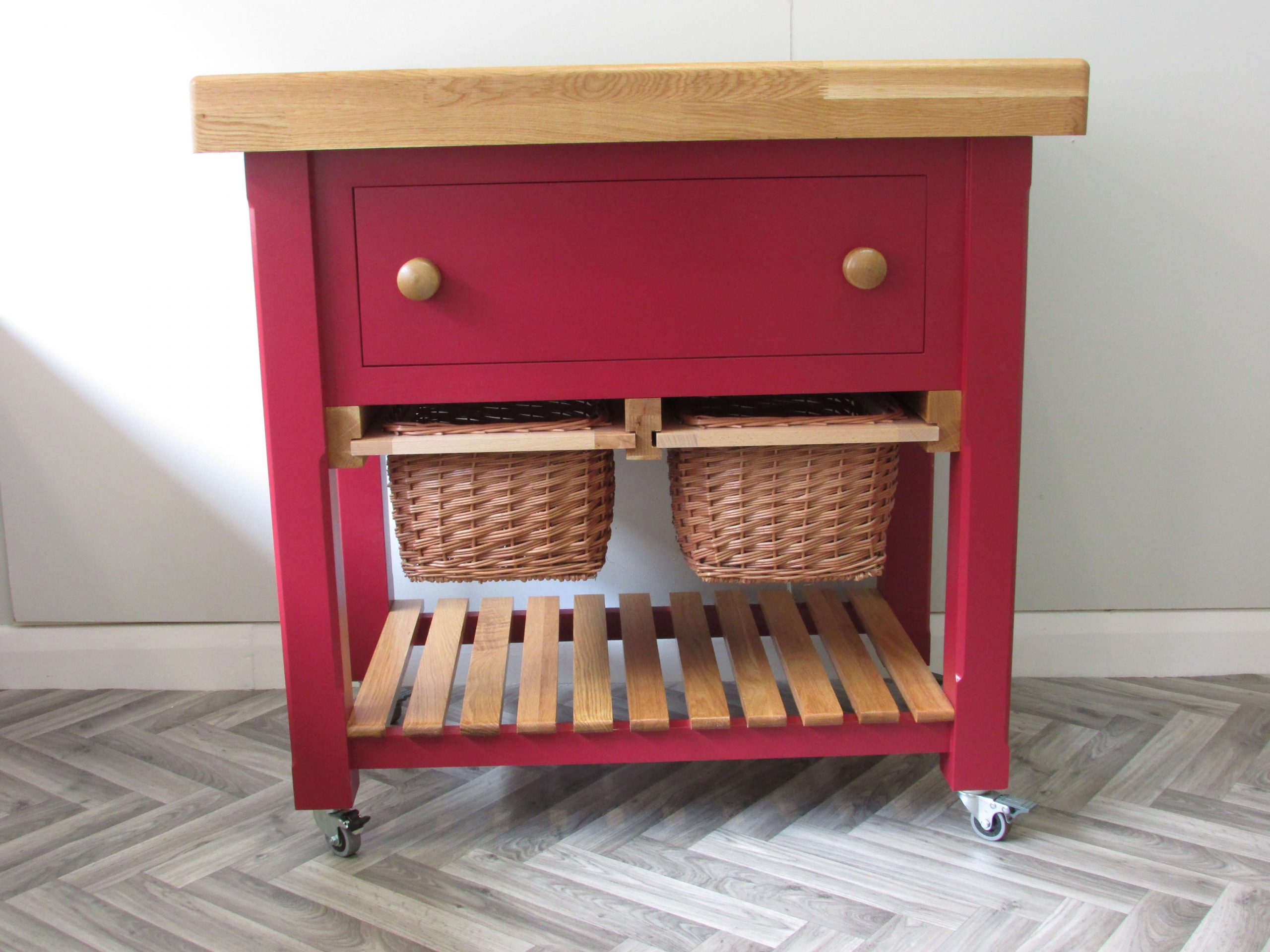960mm x 600mm Butcher's Block with baskets on lockable wheels 7 960mm x 600mm Butcher's Block with baskets on lockable wheels - Image 7