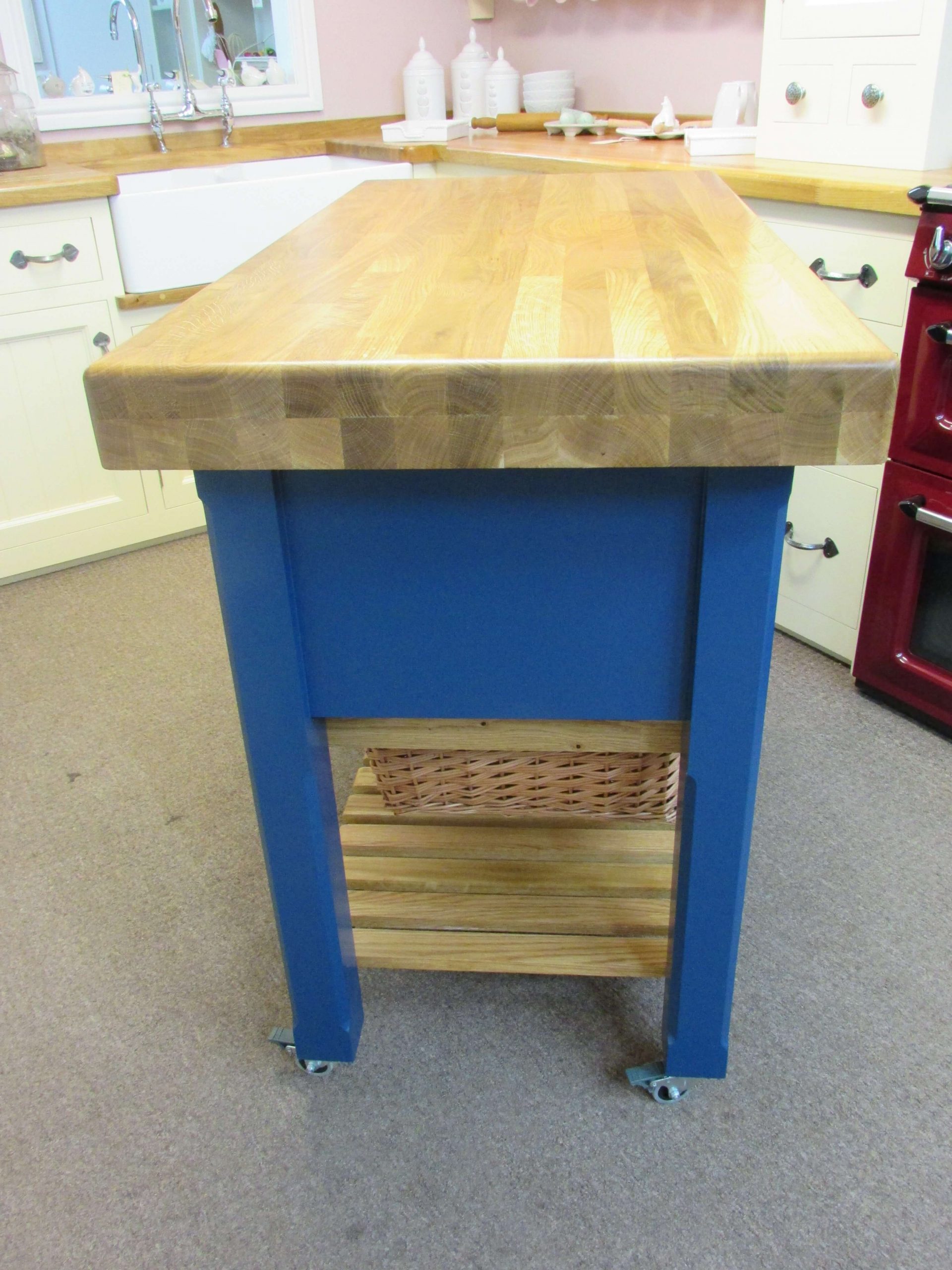 1200mm x 600mm Butcher's Block with Baskets 5 1200mm x 600mm Butcher's Block with Baskets - Image 5