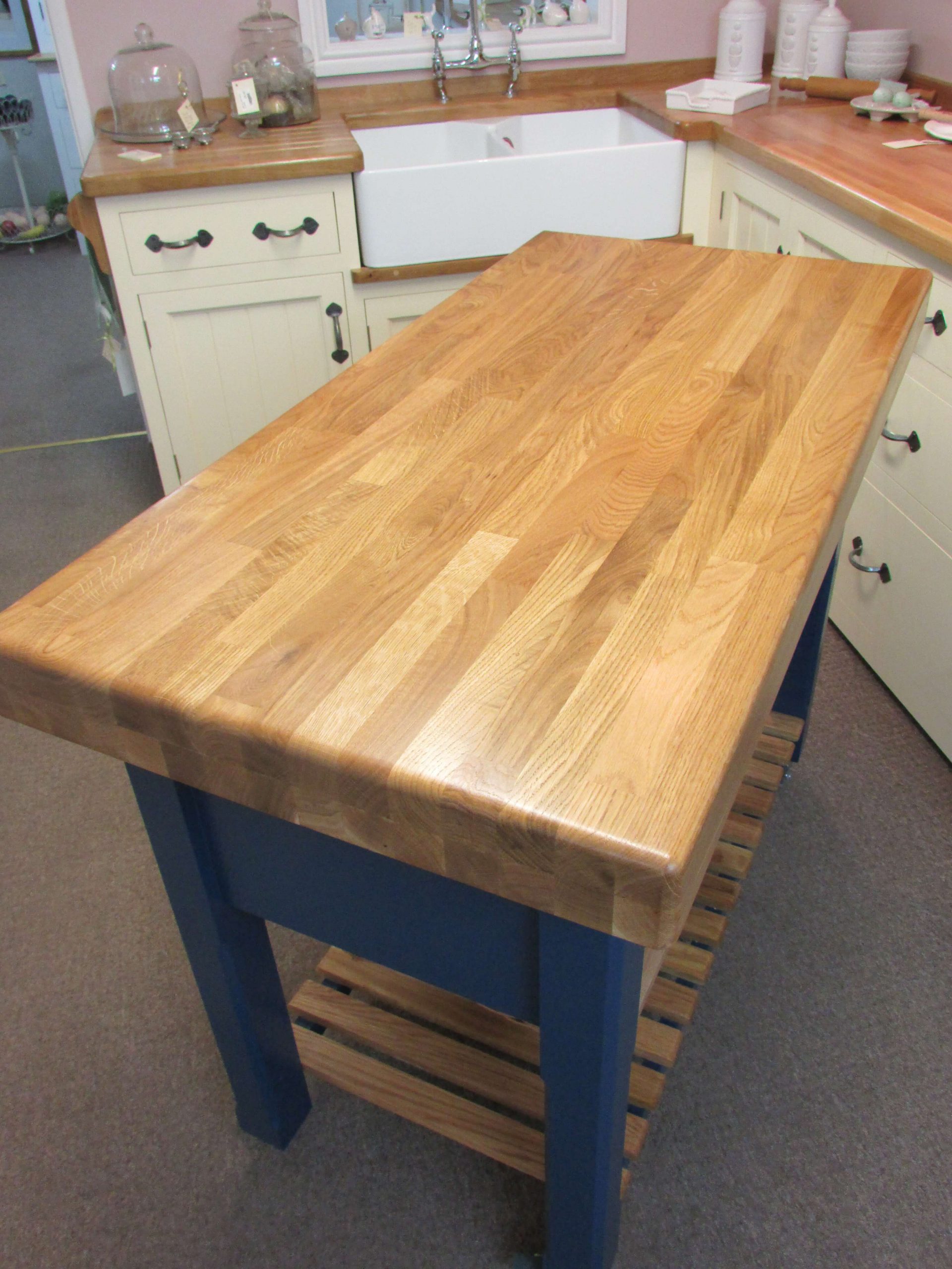 1200mm x 600mm Butcher's Block with Baskets 6 1200mm x 600mm Butcher's Block with Baskets - Image 6