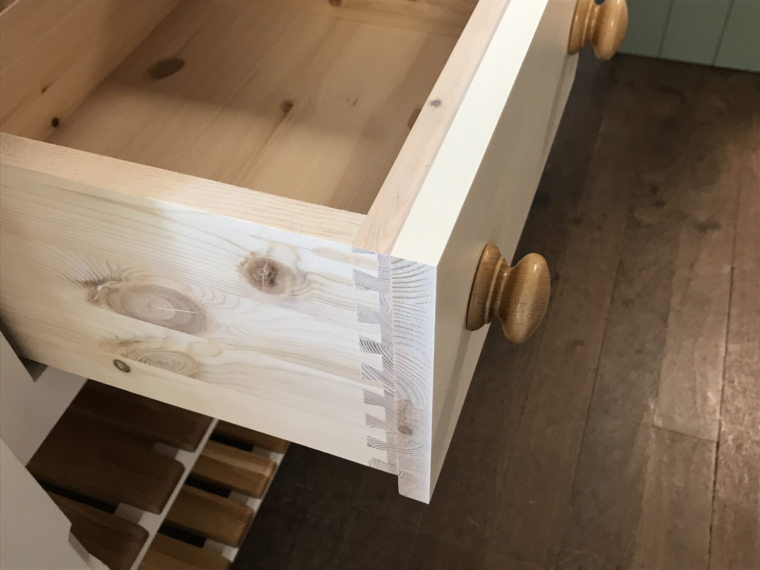 1200mm x 600mm Butcher's Block On Wheels With Two Shelves 4 1200mm x 600mm Butcher's Block On Wheels With Two Shelves - Image 4
